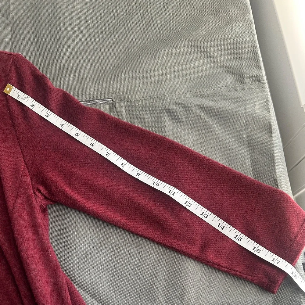 Burgundy party high low top multi media top Diane Gilman - Picture 12 of 12